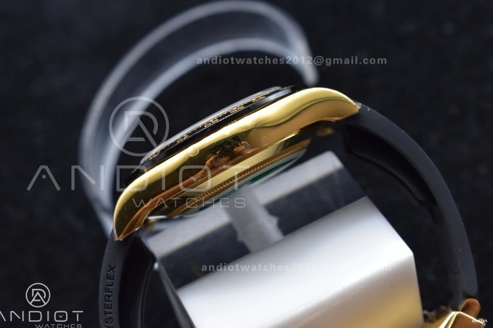 Best 116518 Edition Daytona Dial BTF Rubber on 1:1 SA4130 Oysterflex Strap Black YG 0519